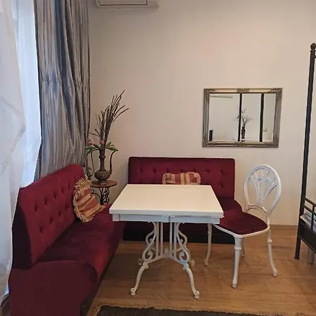 Апартаменты С Террасой В Аркадии Apartment *