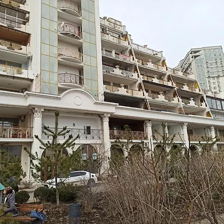 Апартаменты С Террасой В Аркадии Odesa