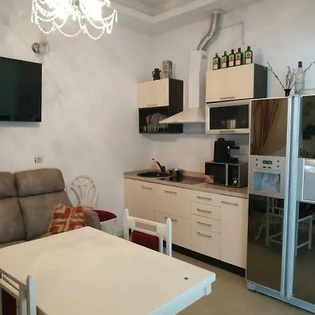 Апартаменты С Террасой В Аркадии Apartment *